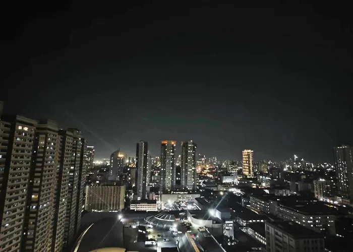 Birch Tower A1 Front Of Robinsonmla Rizal Park Apartment Manila